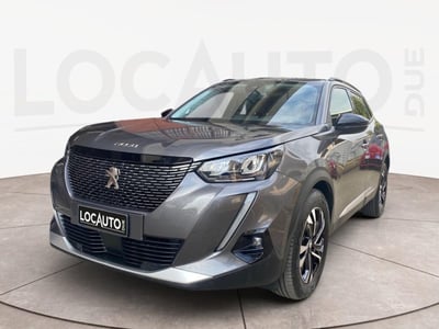 Peugeot 2008 1.2 puretech Active s&amp;s 100cv del 2022 usata a Torino
