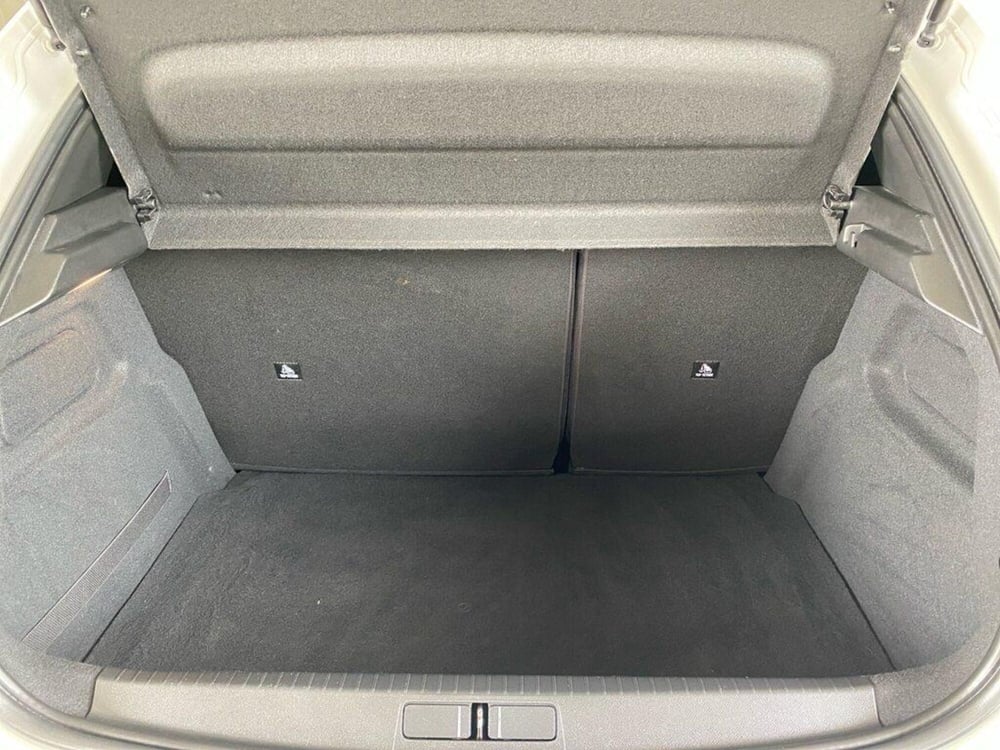 Peugeot 208 usata a Torino (9)