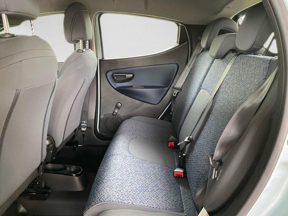 Lancia Ypsilon usata a Torino (8)