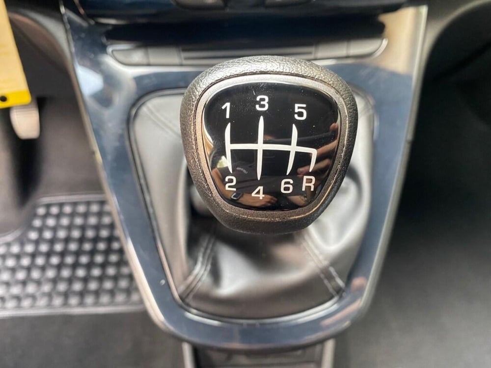 Lancia Ypsilon usata a Torino (11)