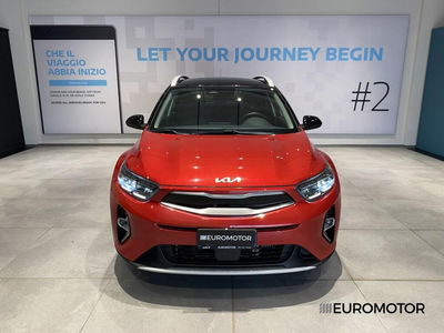 Kia Stonic 1.0 T-GDi 100 CV MHEV iMT Style del 2022 usata a Modugno