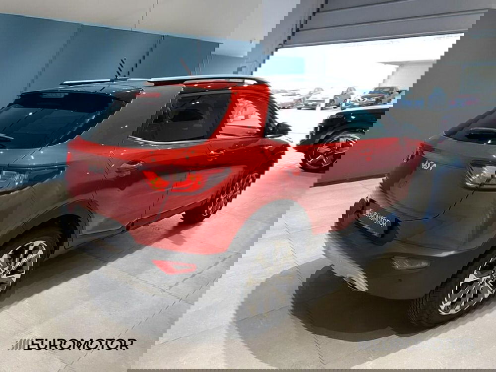 Kia Stonic usata a Bari (8)