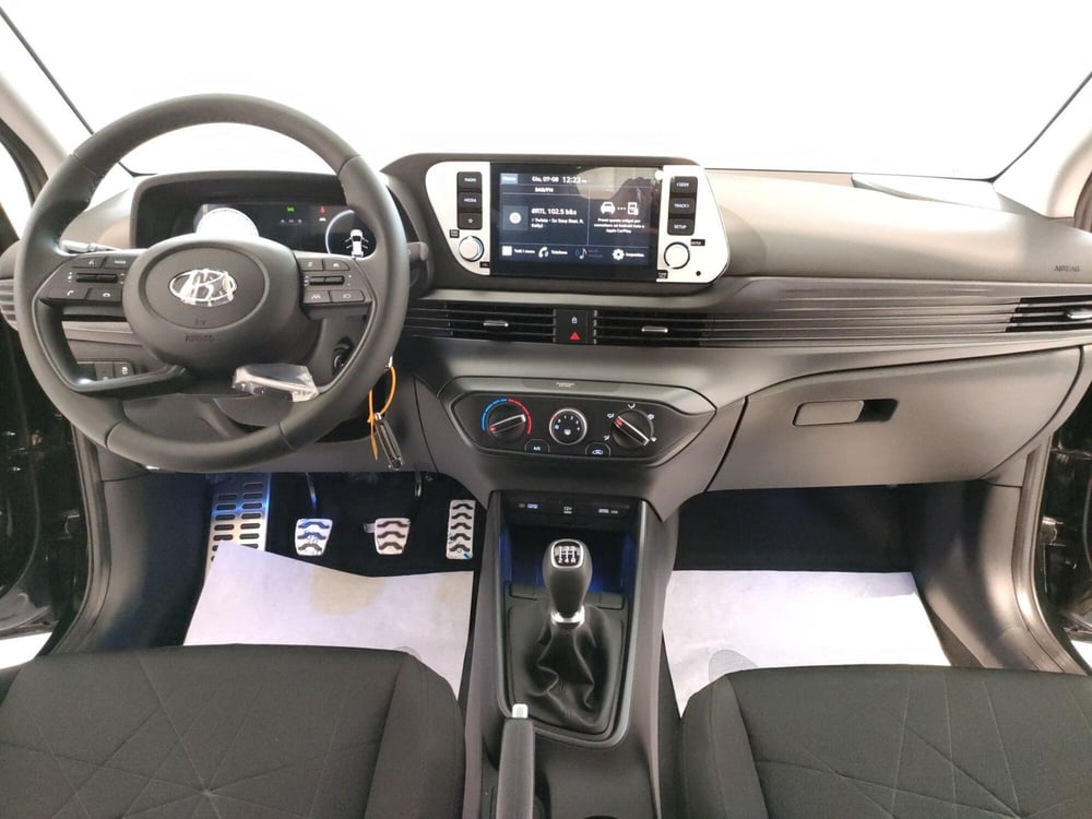 Hyundai Bayon nuova a Teramo (16)