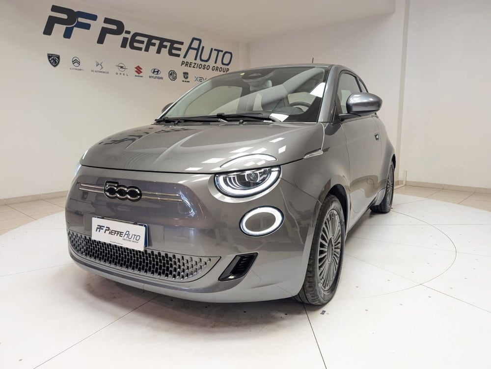 Fiat 500e usata a Teramo (8)