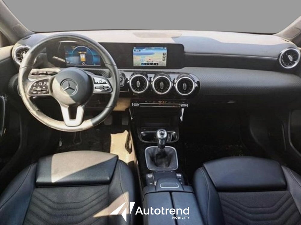 Mercedes-Benz Classe A usata a Bari (4)