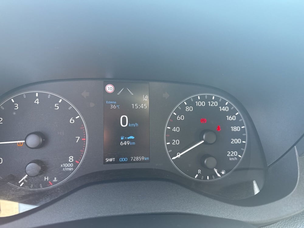 Toyota Yaris usata a Piacenza (8)