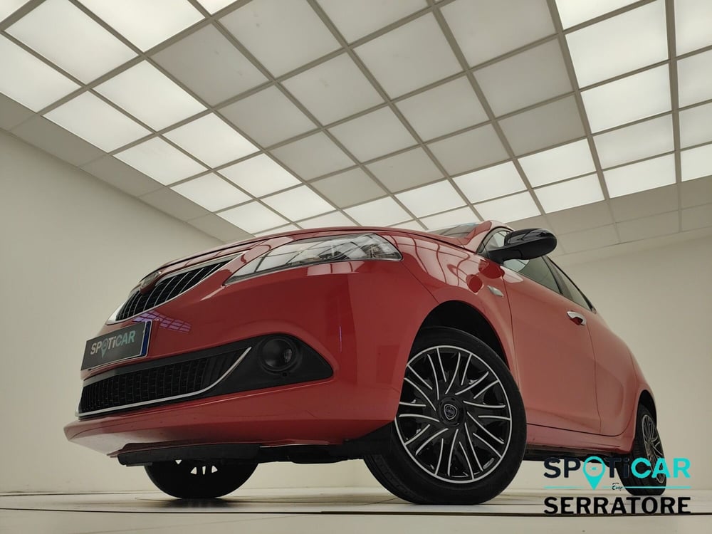 Lancia Ypsilon usata a Como (3)