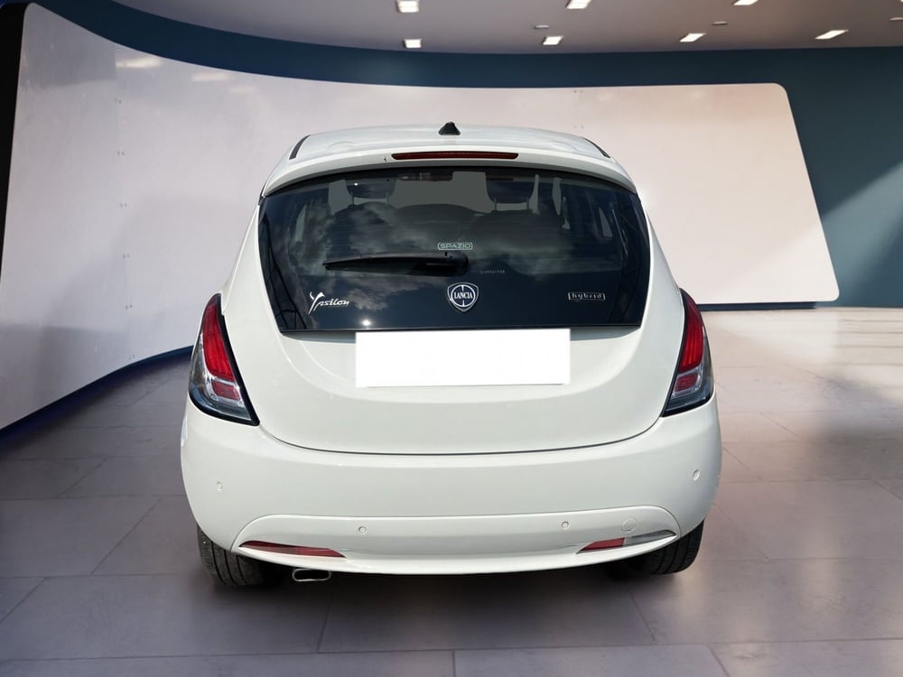 Lancia Ypsilon usata a Torino (6)