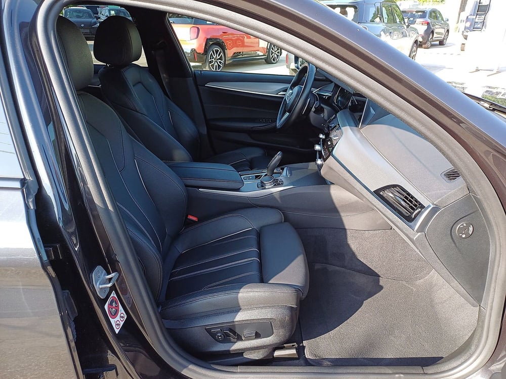BMW Serie 5 Touring usata  (10)