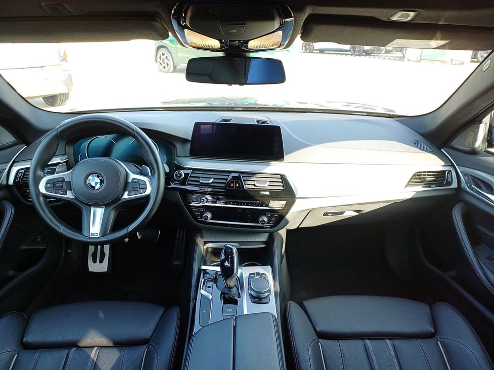 BMW Serie 5 Touring usata  (9)