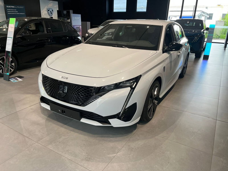 Peugeot 308 nuova a Milano