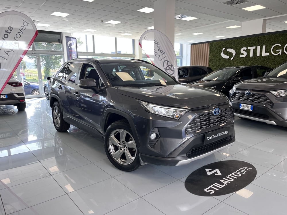 Toyota Rav4 usata a Prato (3)