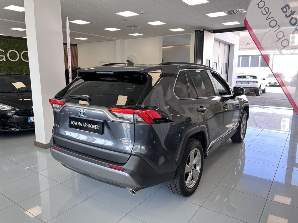 Toyota Rav4 usata a Prato (4)