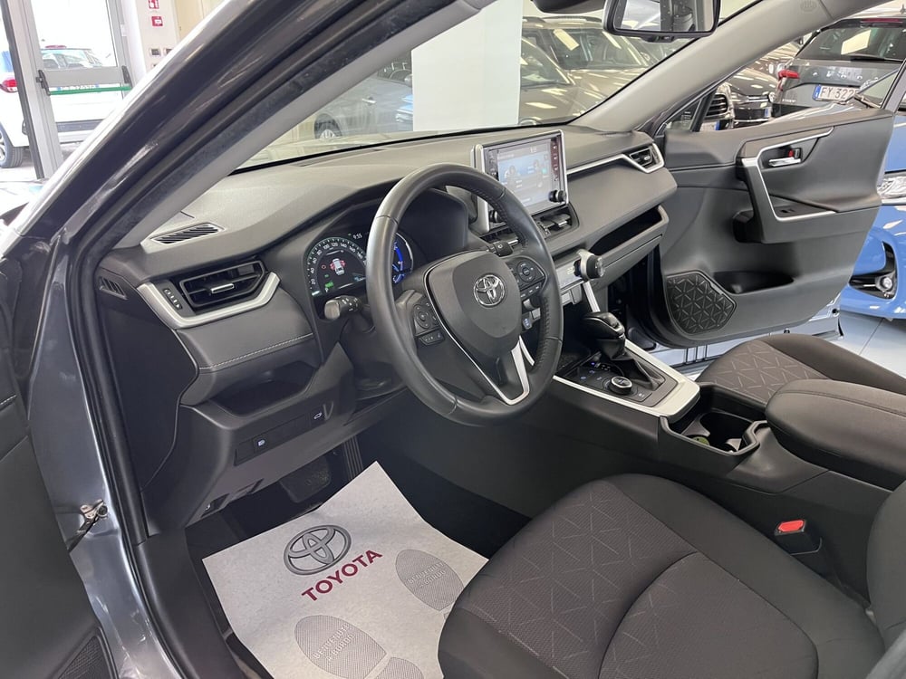 Toyota Rav4 usata a Prato (7)