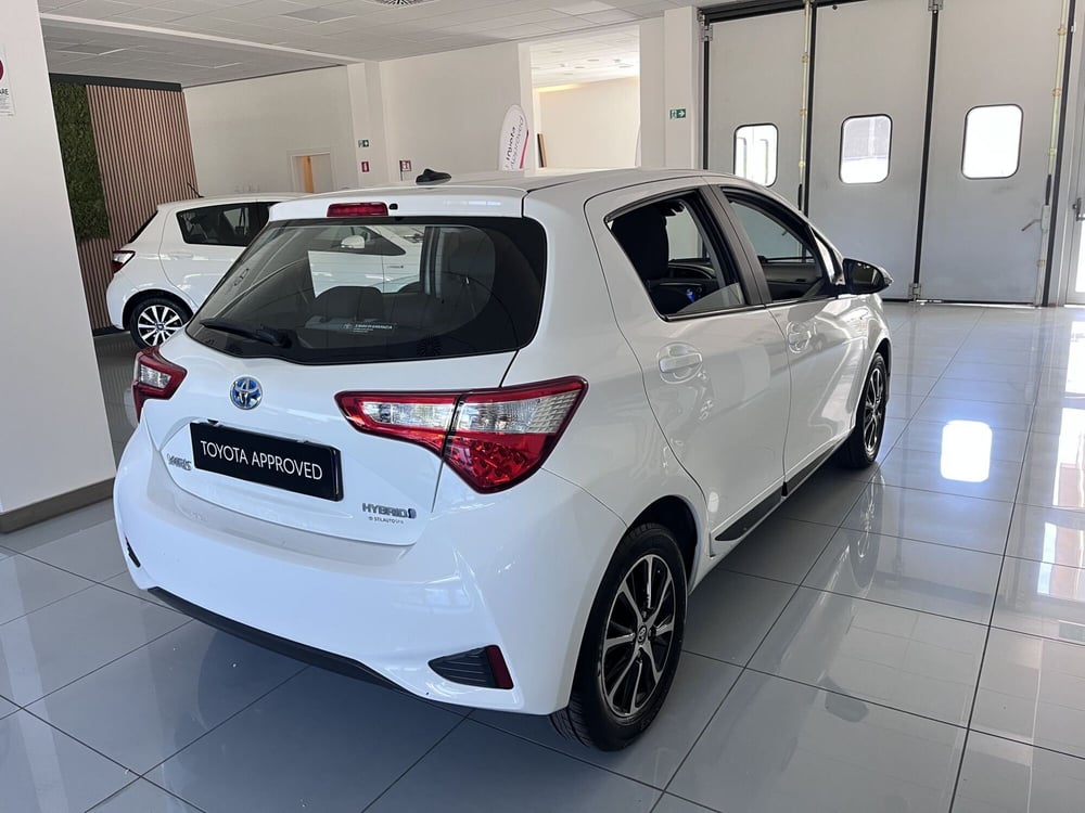 Toyota Yaris usata a Prato (4)