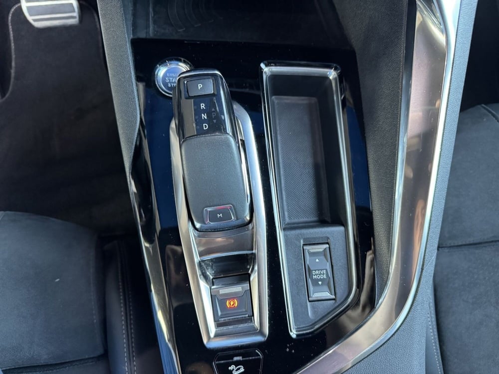 Peugeot 3008 usata a Pistoia (14)