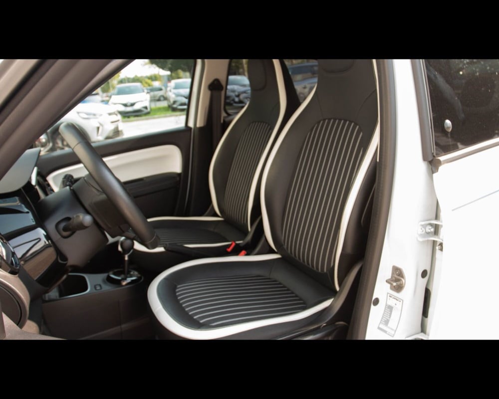 Renault Twingo usata a Treviso (12)