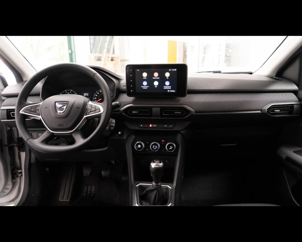 Dacia Jogger usata a Treviso (10)