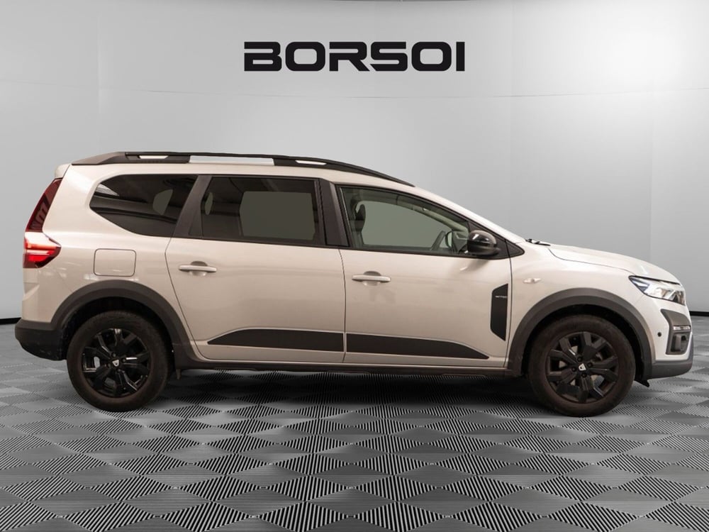 Dacia Jogger usata a Treviso (6)