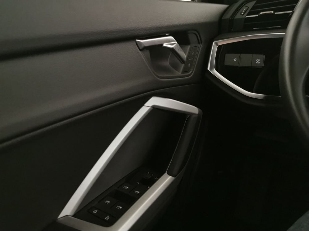 Audi Q3 Sportback usata a Chieti (15)