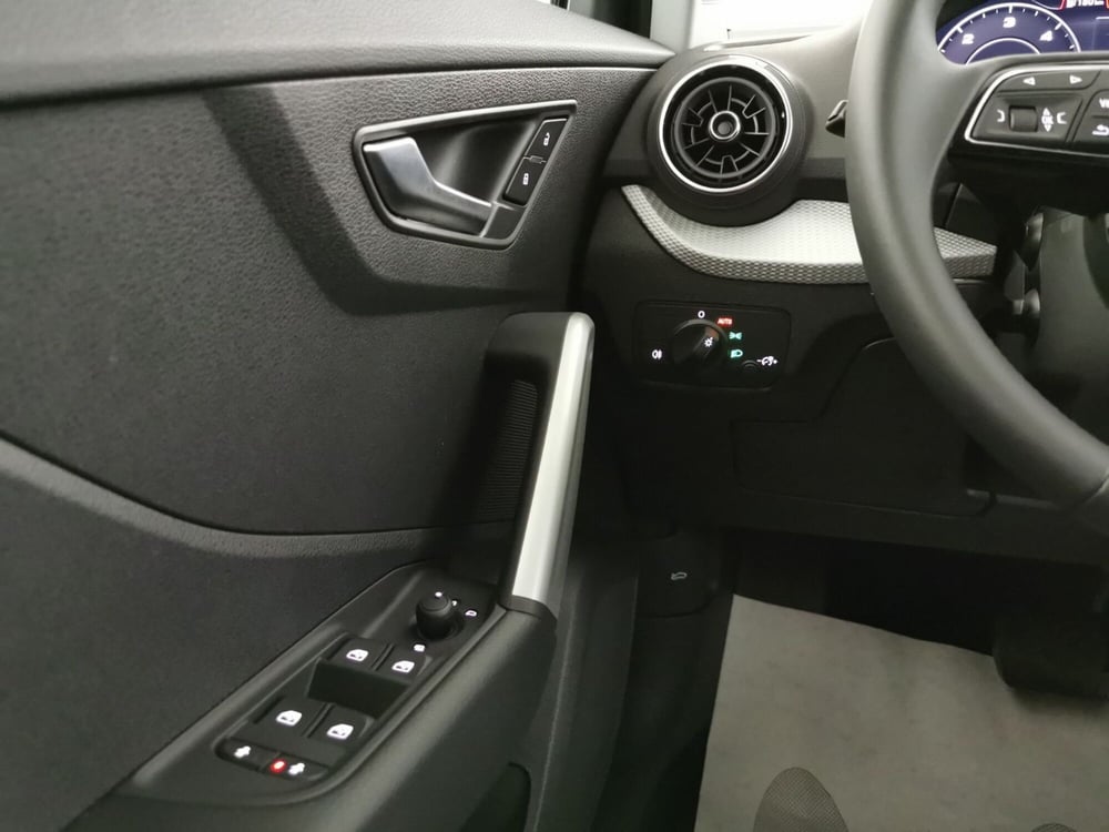 Audi Q2 usata a Chieti (12)