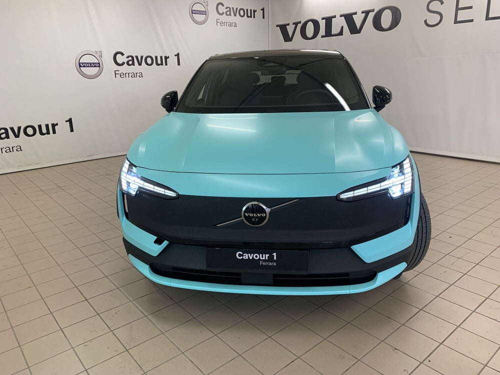 Volvo EX30 Cross Country nuova a Ferrara (10)