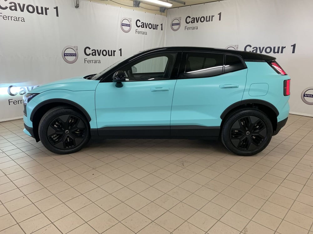 Volvo EX30 Cross Country nuova a Ferrara (13)