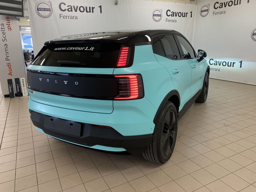 Volvo EX30 Cross Country nuova a Ferrara (16)