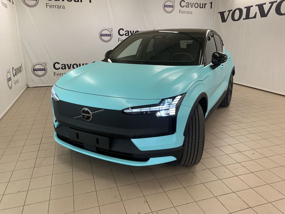 Volvo EX30 Cross Country nuova a Ferrara (2)