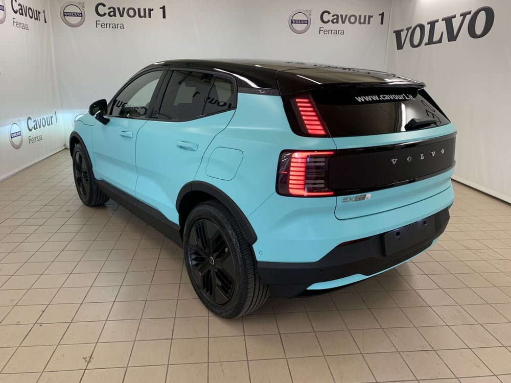 Volvo EX30 Cross Country nuova a Ferrara (4)