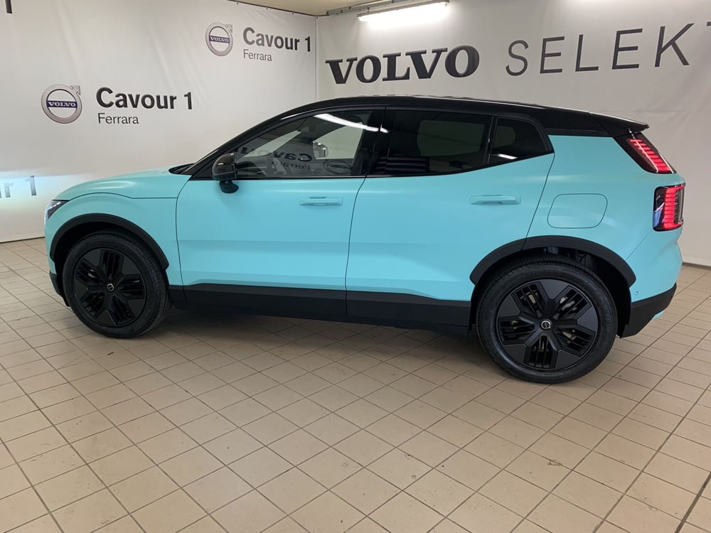 Volvo EX30 Cross Country nuova a Ferrara (8)