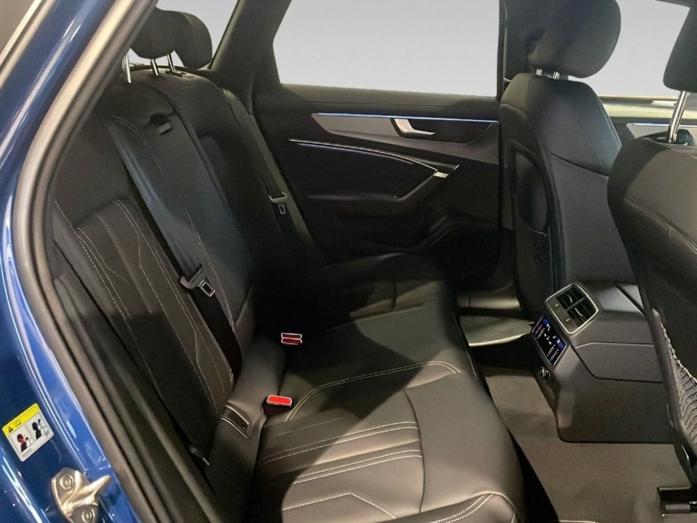 Audi A6 Avant e-Tron nuova a Livorno (14)