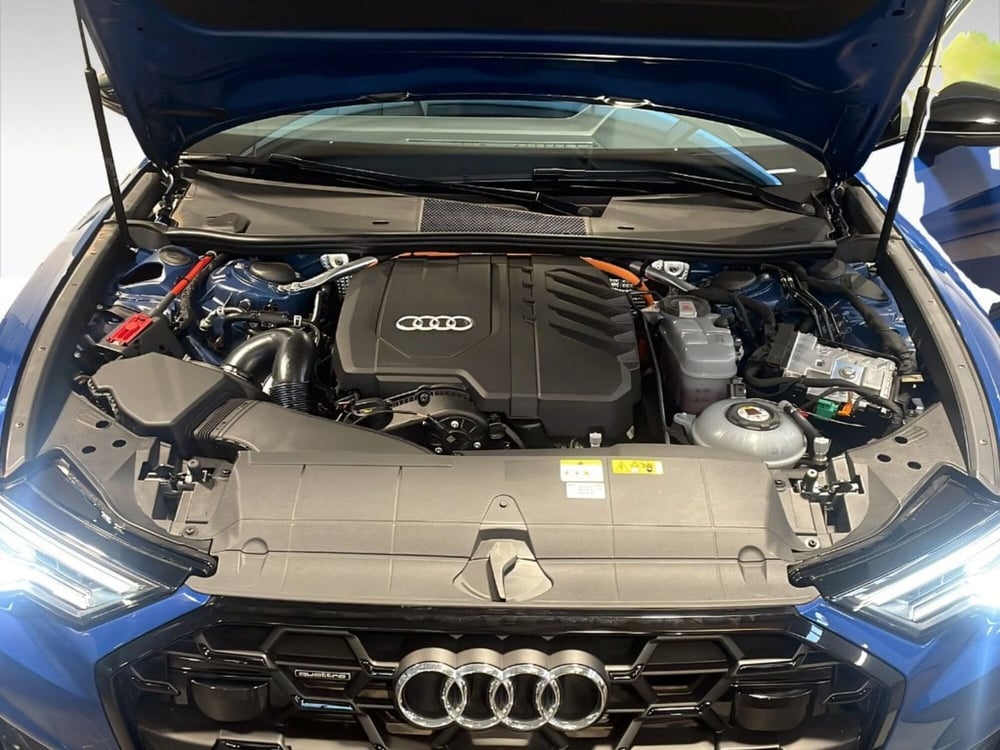 Audi A6 Avant e-Tron nuova a Livorno (15)