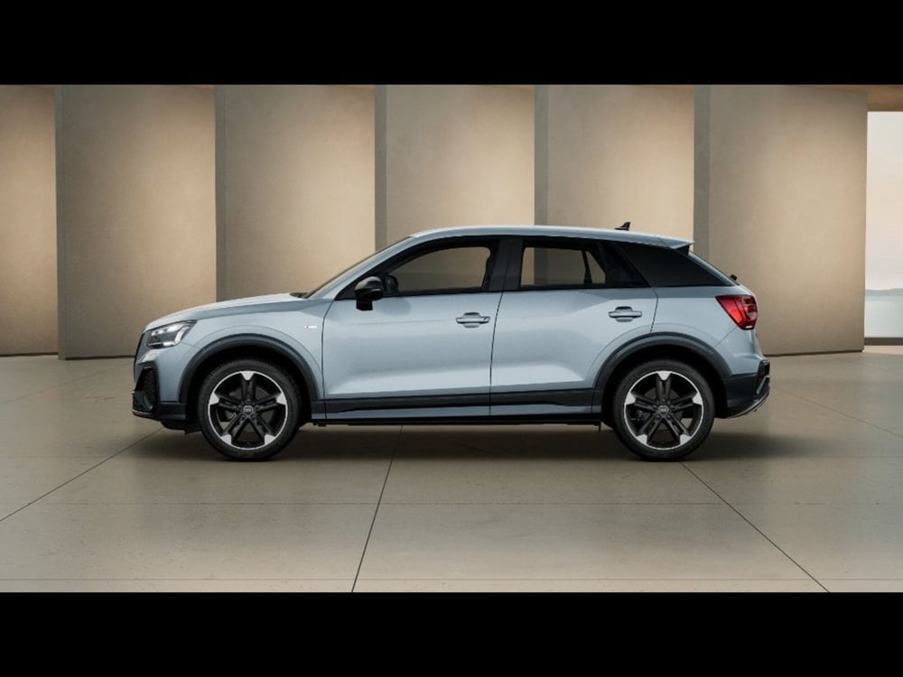 Audi Q2 nuova a Livorno (2)