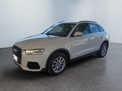 Audi Q3 2.0 TDI 120 CV Business del 2016 usata a Lucca