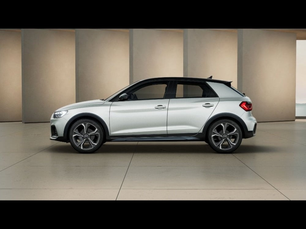 Audi A1 allstreet nuova a Livorno (2)