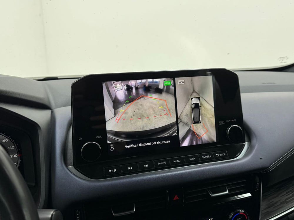Nissan Qashqai usata a Como (15)
