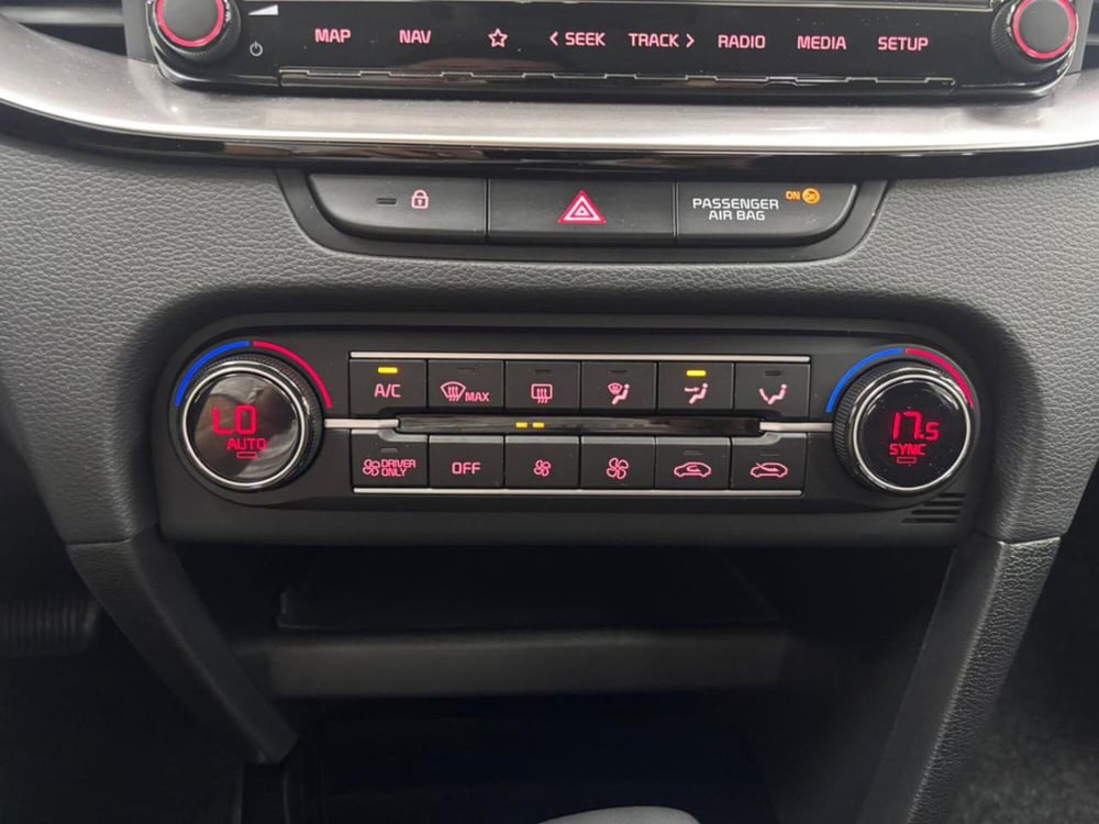 Kia XCeed usata a Como (18)
