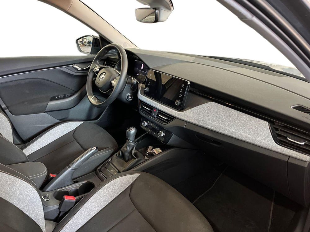Skoda Kamiq usata a Lecce (9)