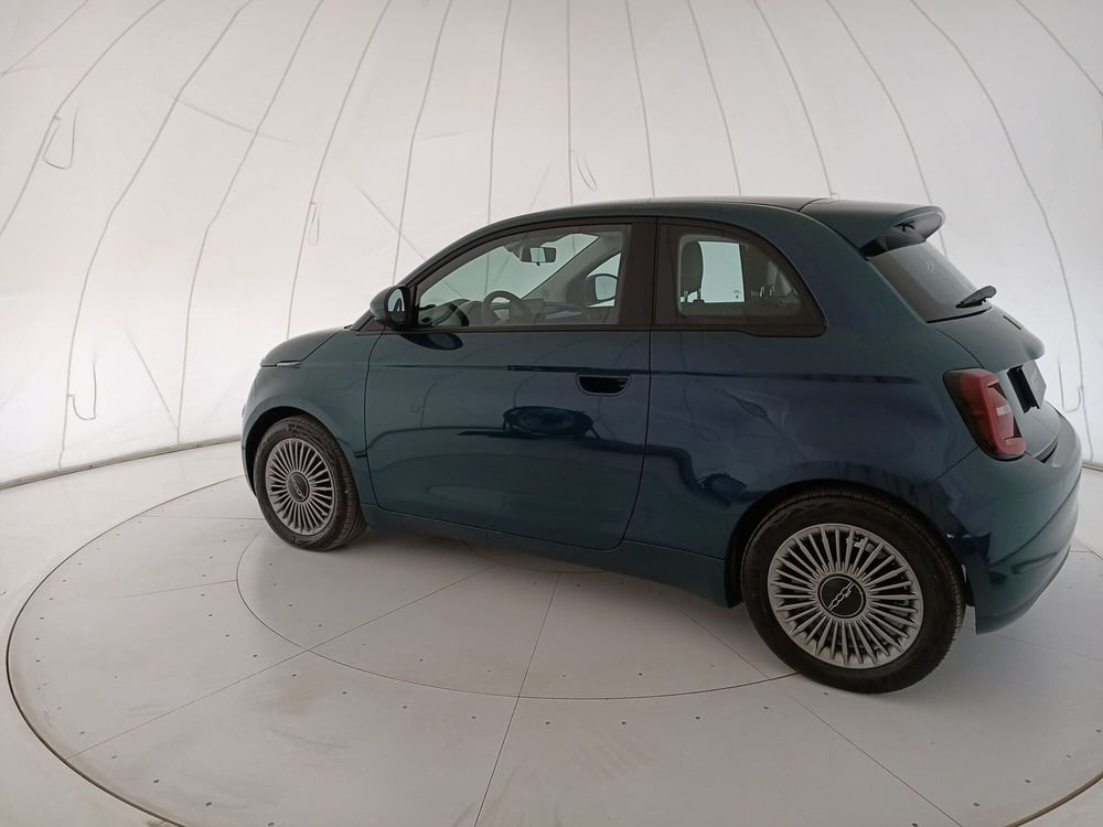 Fiat 500e usata a Bari (3)