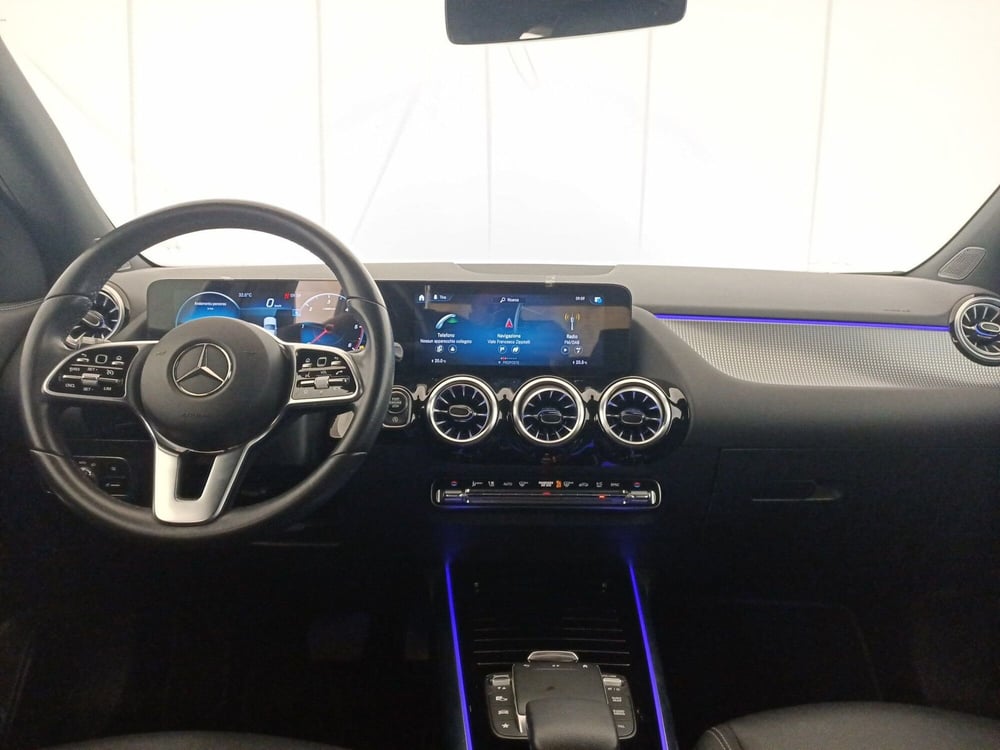 Mercedes-Benz GLA SUV usata a Bari (10)