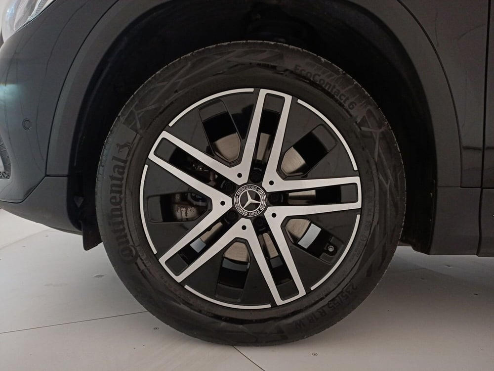 Mercedes-Benz GLA SUV usata a Bari (14)