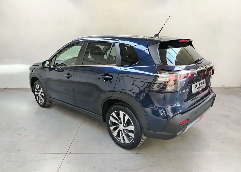 Suzuki S-Cross nuova a Rovigo (12)