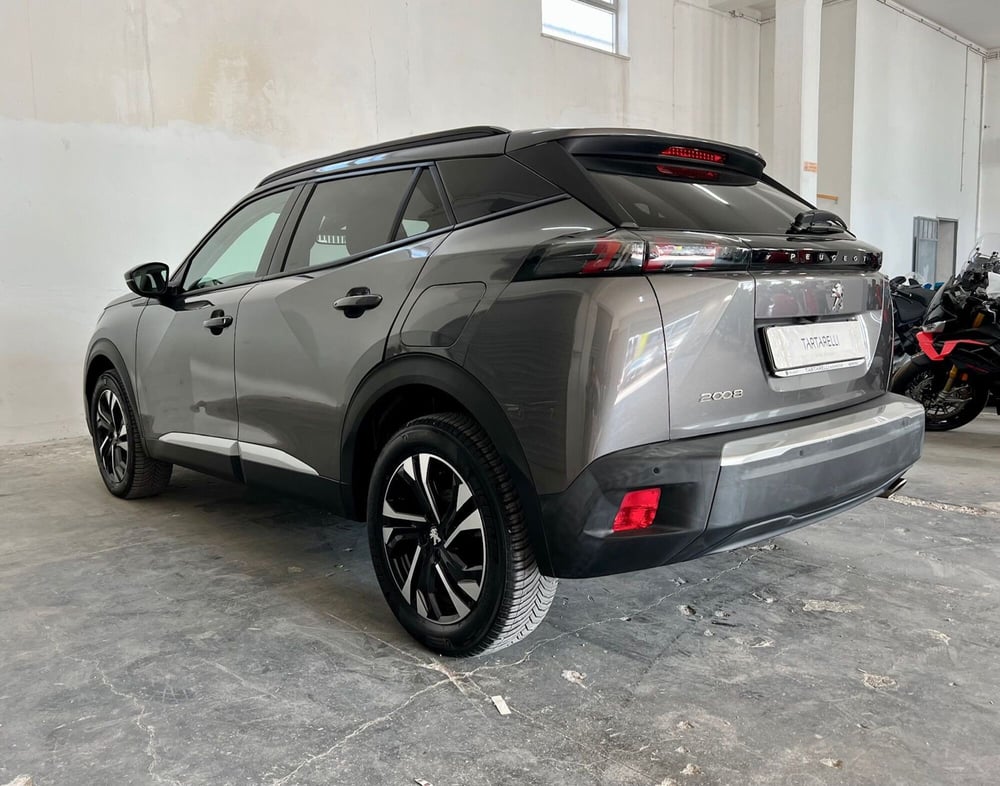 Peugeot 2008 usata a Bari (4)