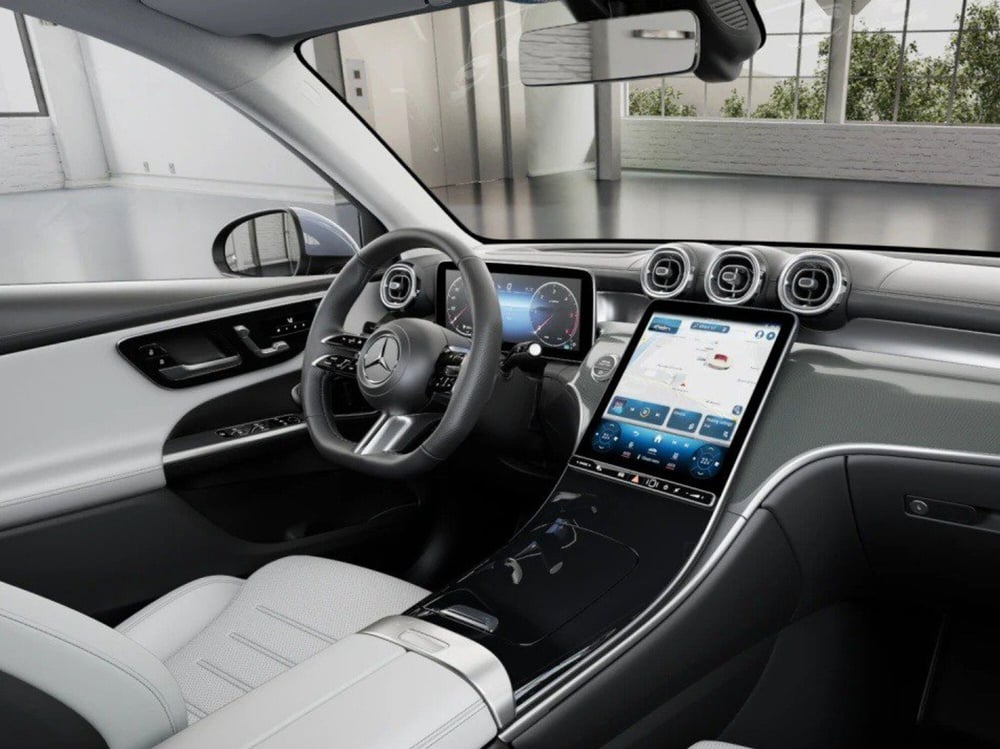 Mercedes-Benz GLC SUV nuova a Ancona (11)