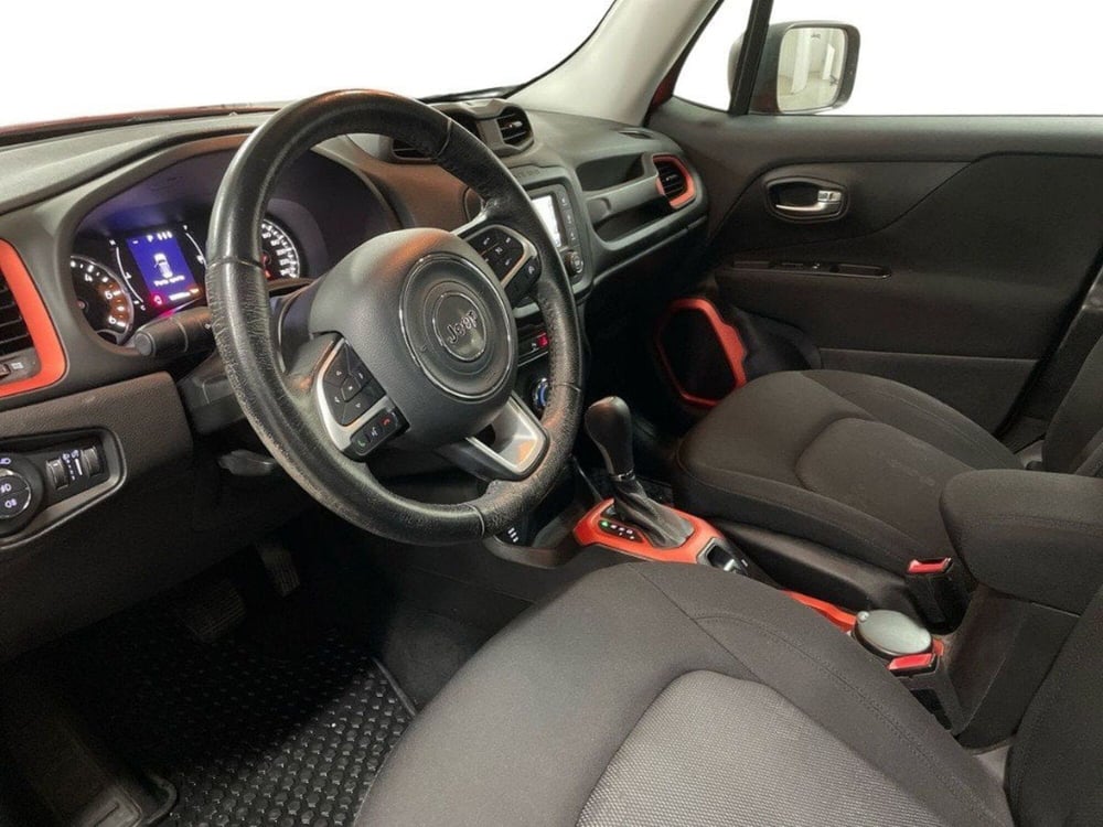 Jeep Renegade usata a Macerata (16)
