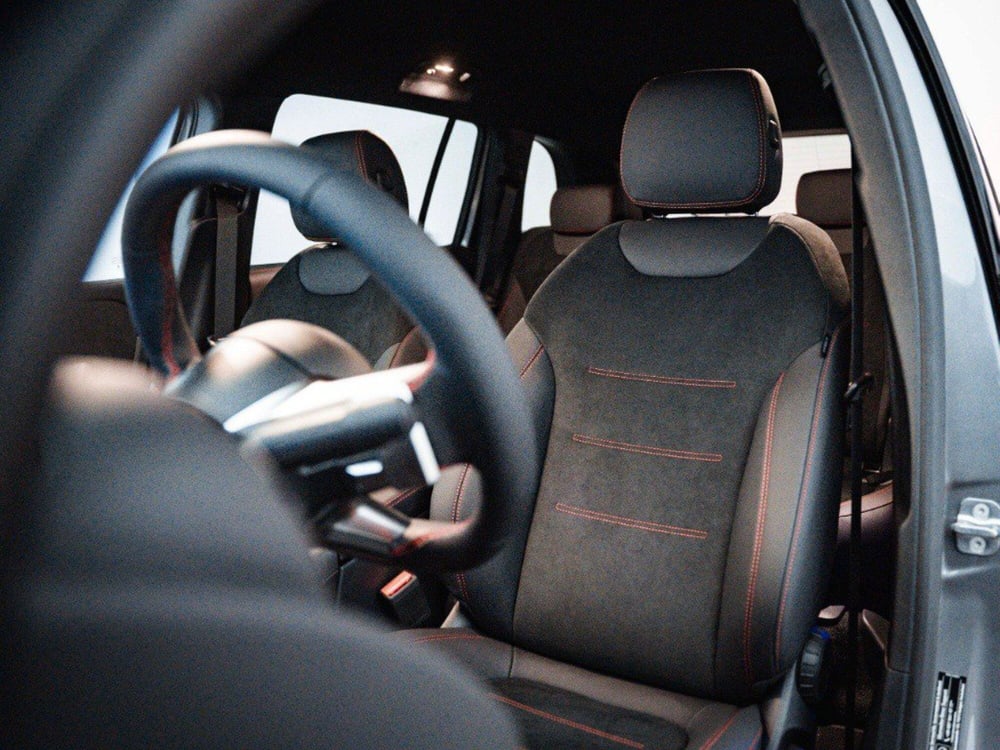 Mercedes-Benz GLB nuova a Macerata (19)