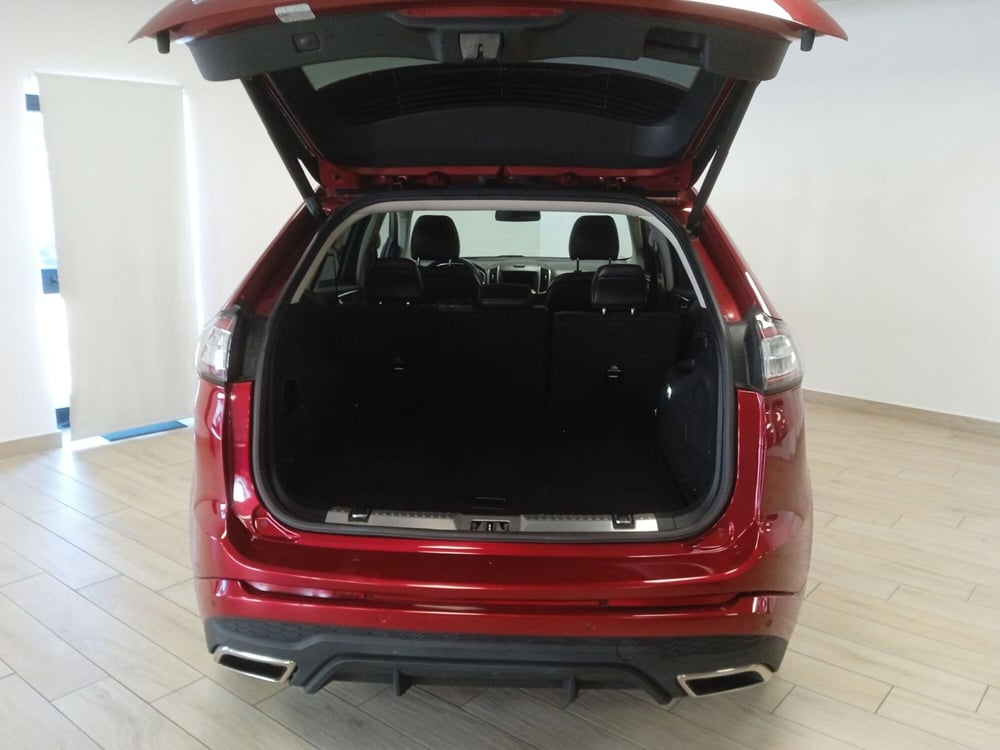 Ford Edge usata a Torino (17)