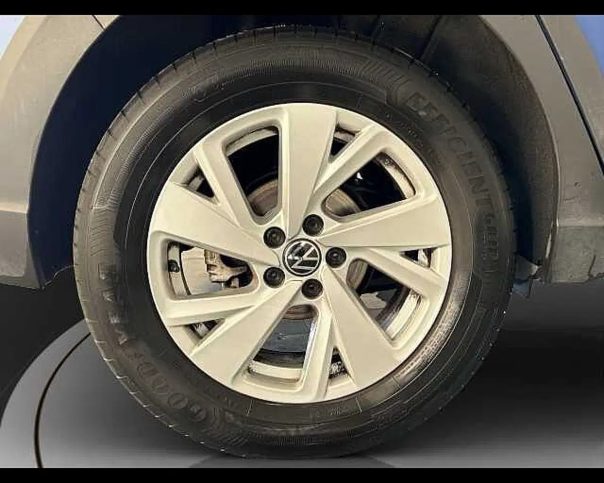 Volkswagen Taigo usata a Roma (11)