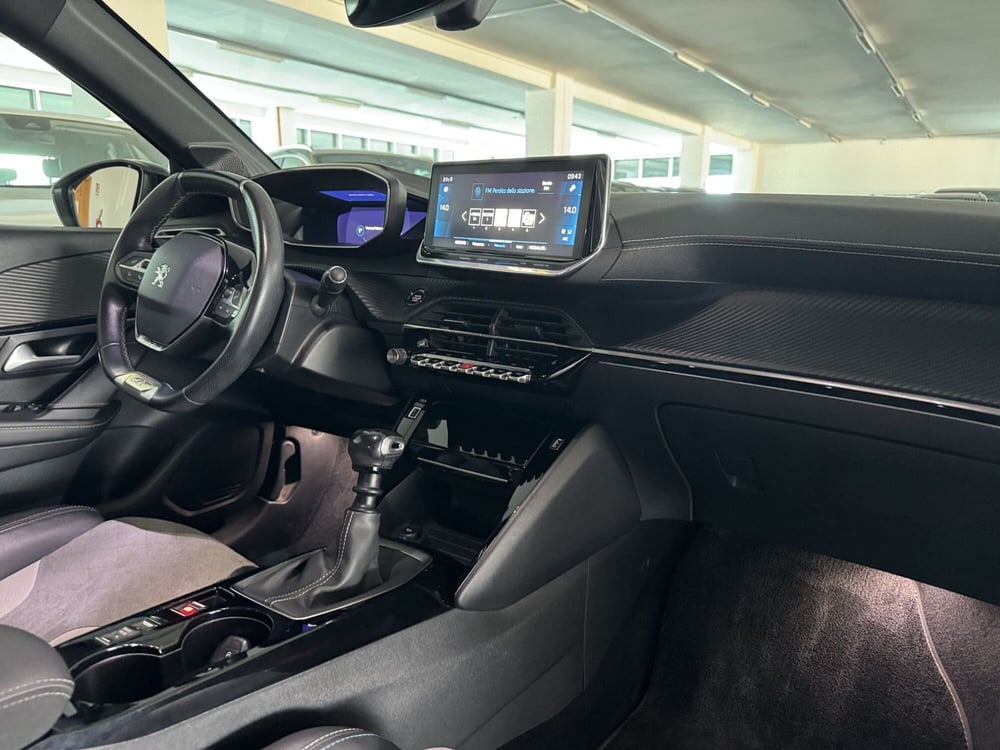 Peugeot 208 usata a Messina (9)